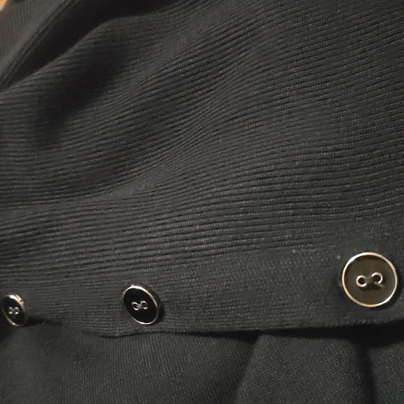 Rio & Rian V-Neck Sweater Ribbed Neck & Wide Flare Sleeve With Button Size XL - Picture 9 of 11